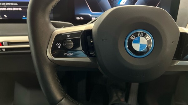 Used BMW iX 2024 for sale - 75394306: Photo 17
