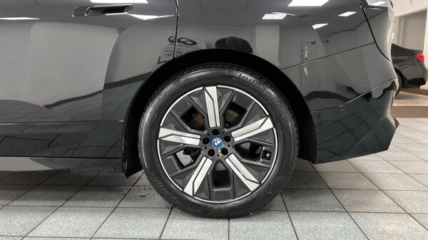 Used BMW iX 2024 for sale - 75394306: Photo 26