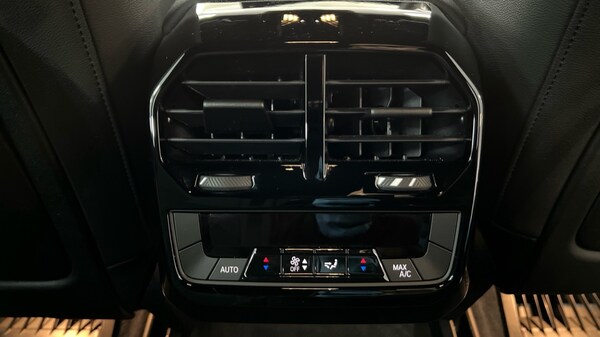 Used BMW iX 2024 for sale - 75394306: Photo 33