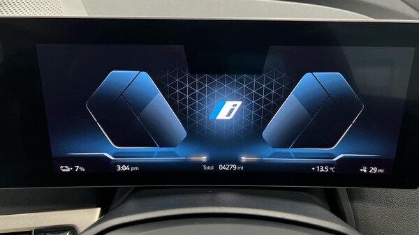 Used BMW iX 2024 for sale - 75394306: Photo 9