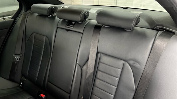 Used BMW 3 Series 2020 for sale - 76140082: Photo 12