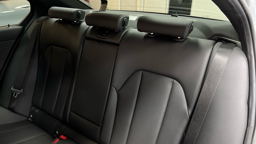 Used BMW 3 Series 2025 for sale - 77067899: Photo 12