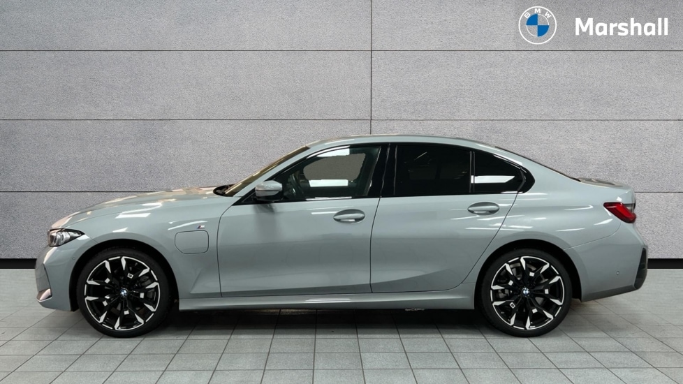 Used BMW 3 Series 2025 for sale - 77067899: Photo 24