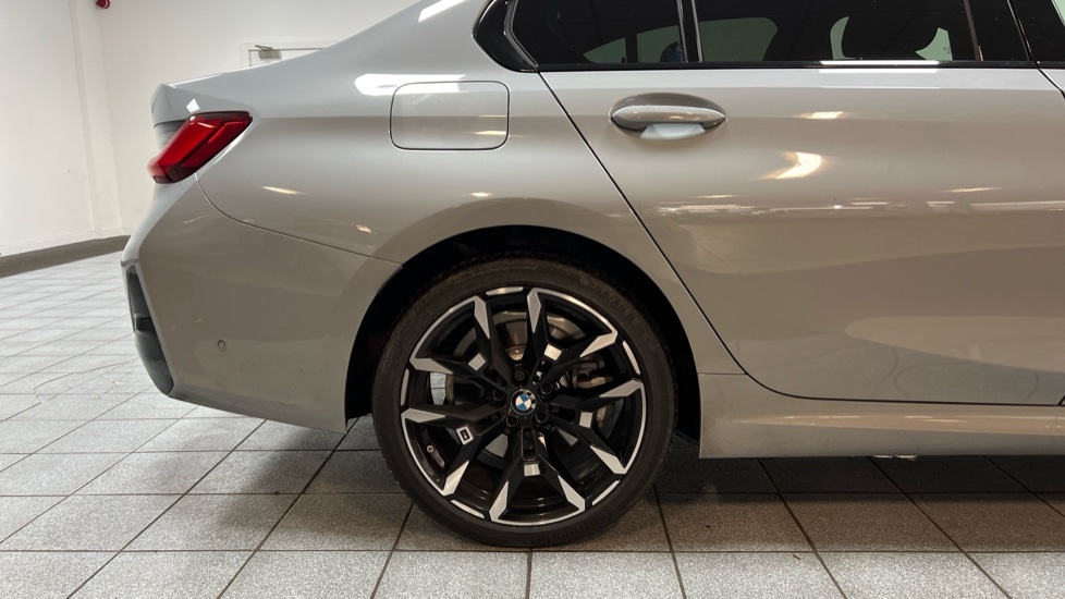 Used BMW 3 Series 2025 for sale - 77067899: Photo 27