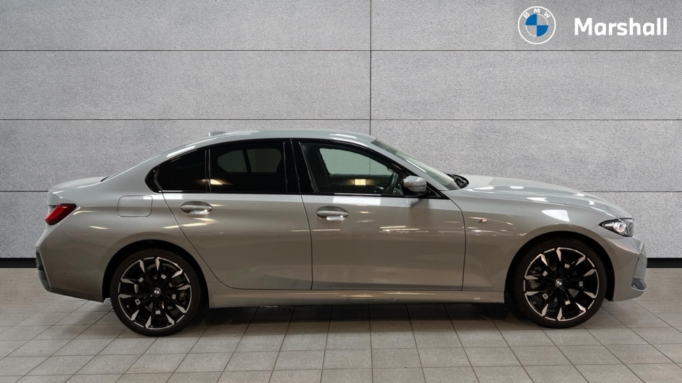 Used BMW 3 Series 2025 for sale - 77067899: Photo 3