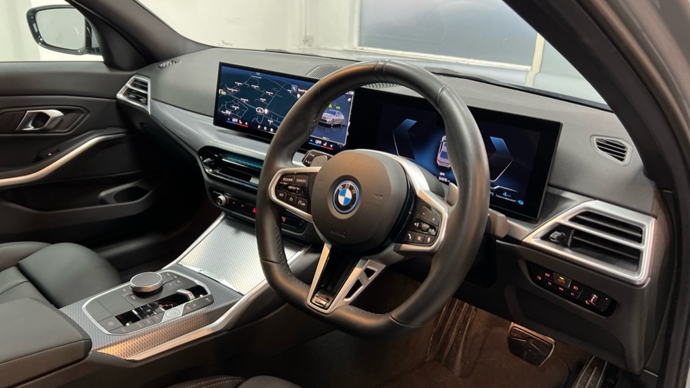 Used BMW 3 Series 2025 for sale - 77067899: Photo 6