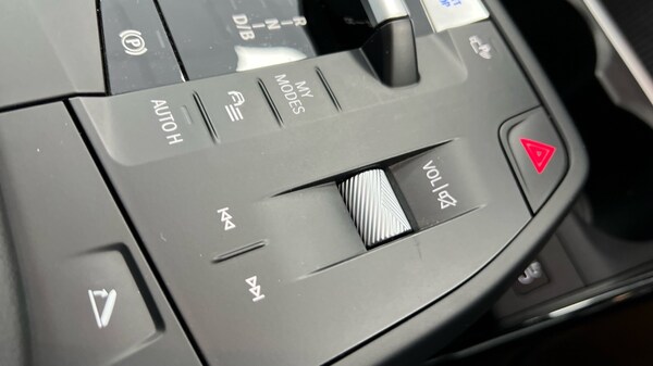 Used BMW iX1 2025 for sale - 76008031: Photo 19