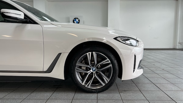 Used BMW i4 2023 for sale - 76140395: Photo 14