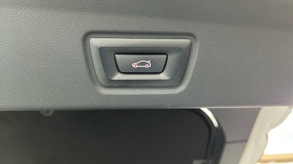 Used BMW i4 2023 for sale - 76140395: Photo 33