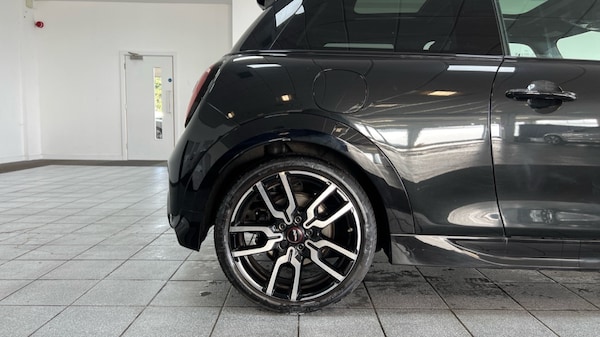 Used MINI Cooper 2024 for sale - 76321890: Photo 19