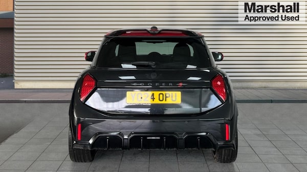 Used MINI Cooper 2024 for sale - 76321890: Photo 4