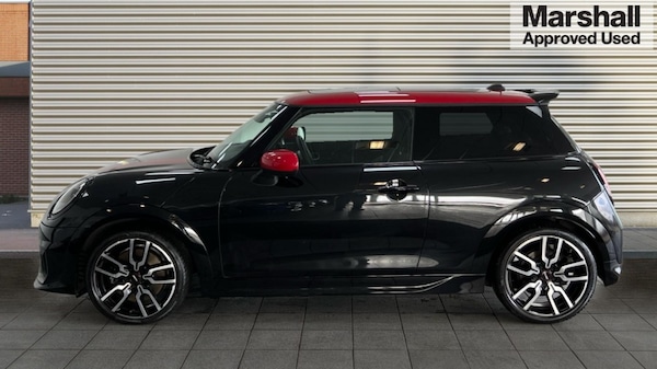 Used MINI Cooper 2024 for sale - 76321890: Photo 6