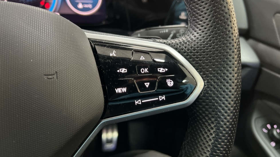 Used Volkswagen Golf 2023 for sale - 76459068: Photo 21