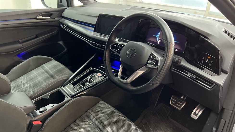 Used Volkswagen Golf 2023 for sale - 76459068: Photo 9