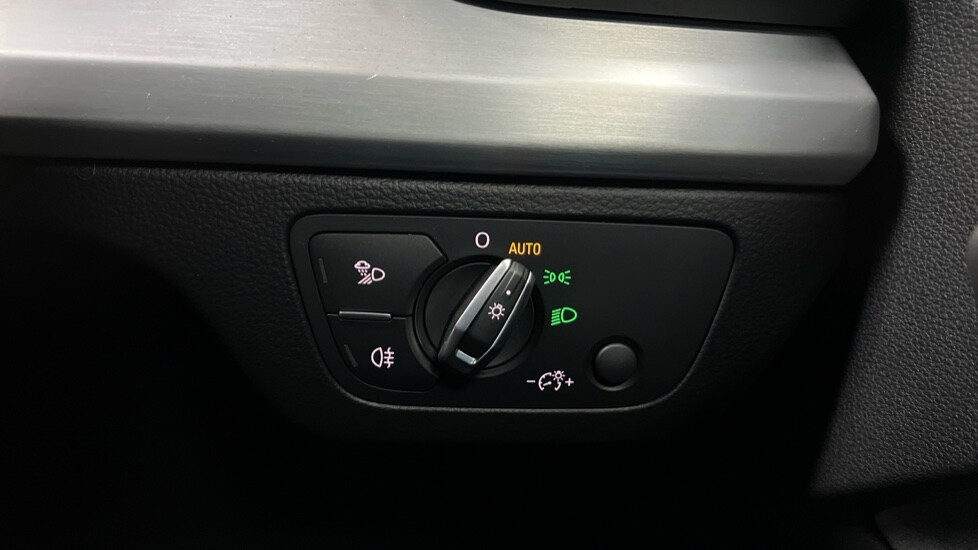 Used Audi Q5 2021 for sale - 76458758: Photo 30