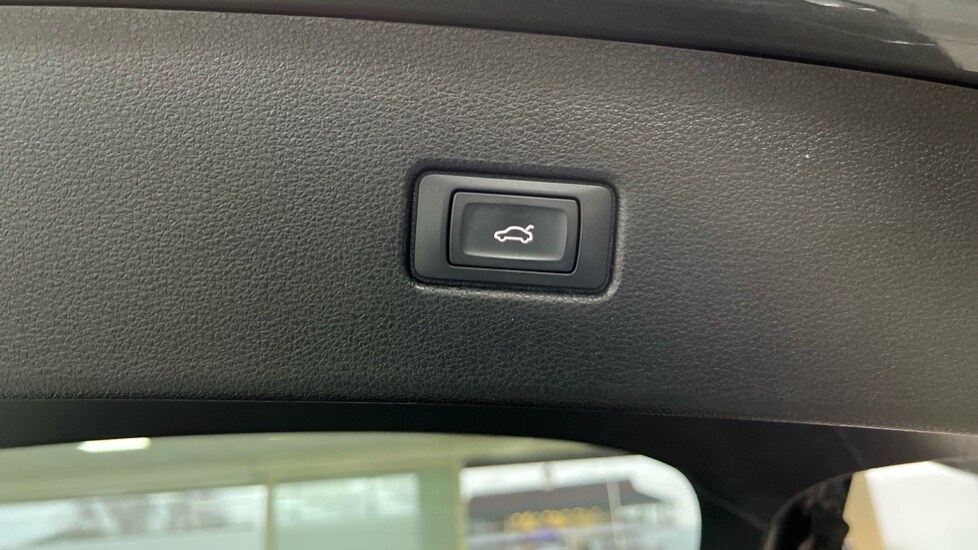 Used Audi Q5 2021 for sale - 76458758: Photo 32