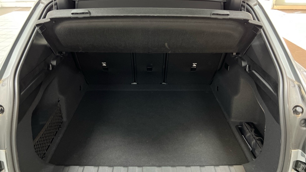 Used BMW iX2 2025 for sale - 76487130: Photo 13