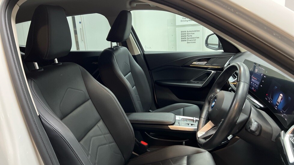 Used BMW iX1 2023 for sale - 76635698: Photo 11