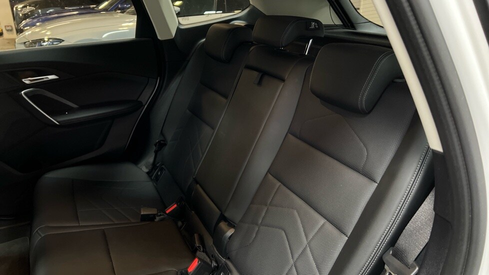 Used BMW iX1 2023 for sale - 76635698: Photo 12