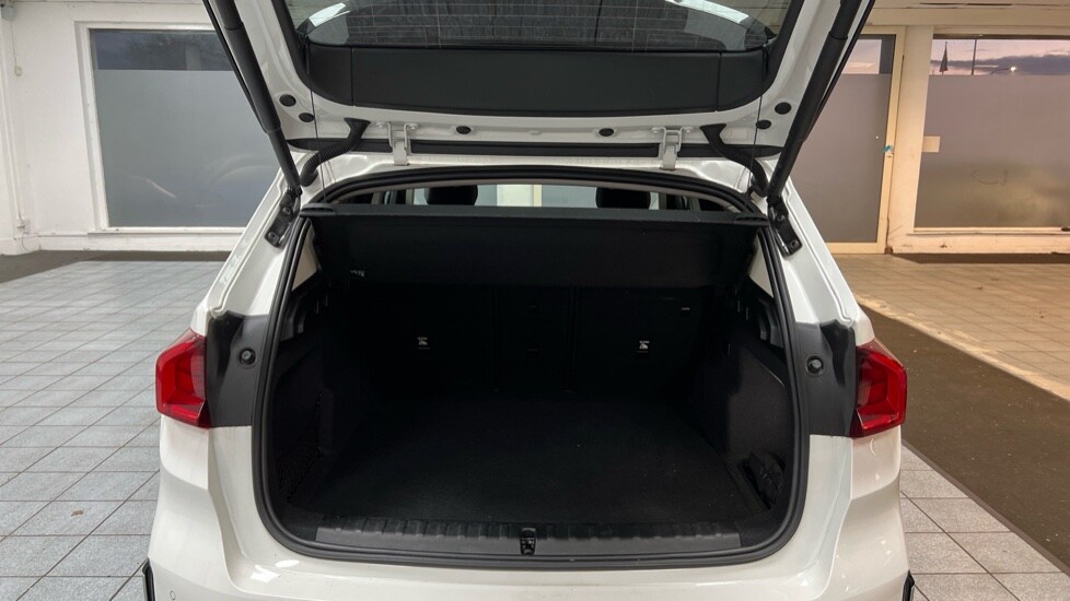 Used BMW iX1 2023 for sale - 76635698: Photo 13