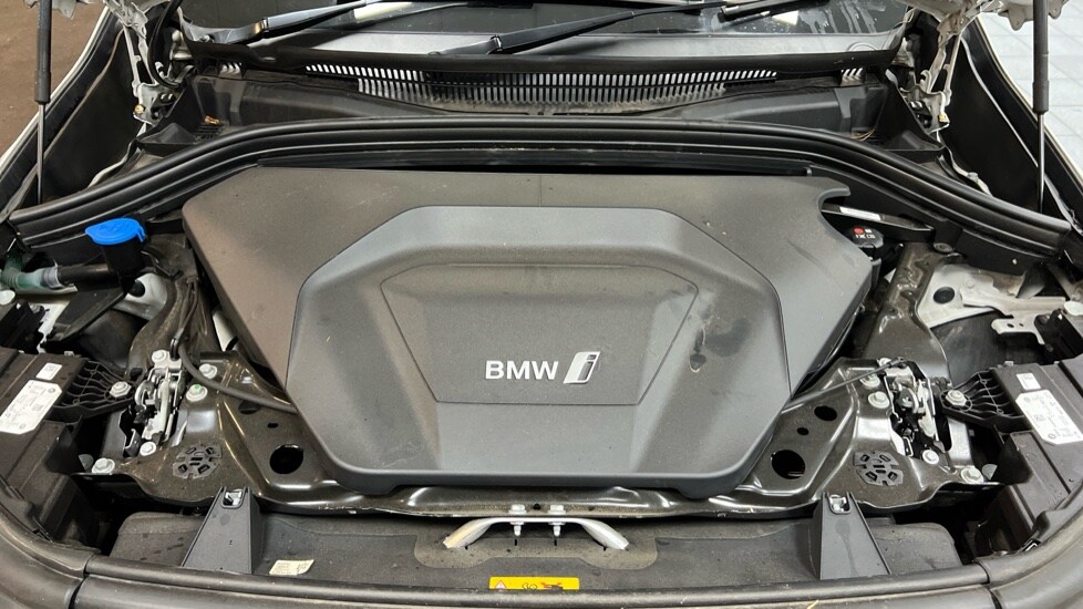 Used BMW iX1 2023 for sale - 76635698: Photo 21