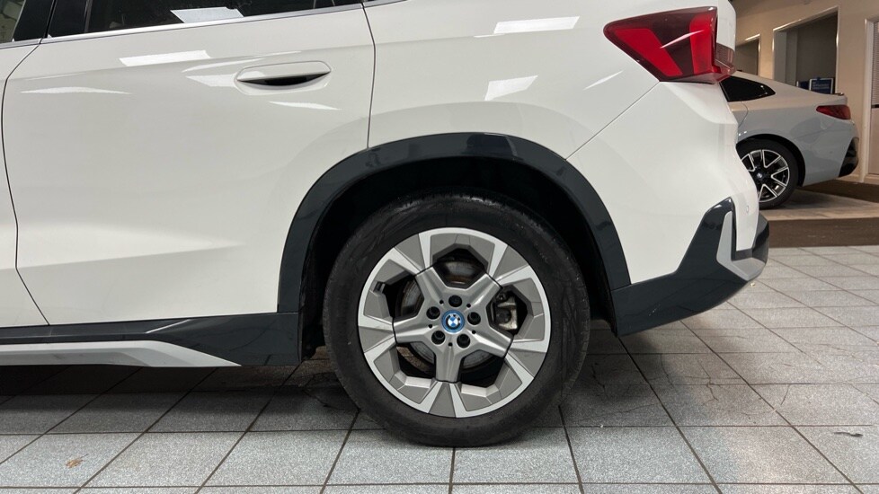 Used BMW iX1 2023 for sale - 76635698: Photo 26