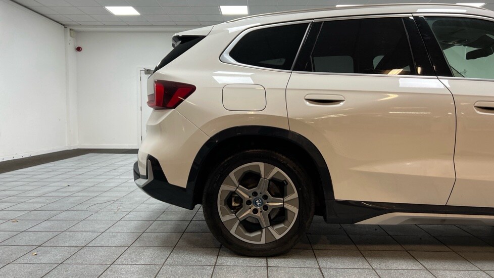 Used BMW iX1 2023 for sale - 76635698: Photo 27