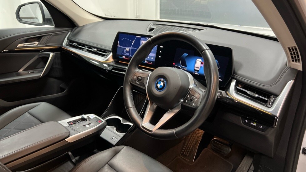 Used BMW iX1 2023 for sale - 76635698: Photo 6