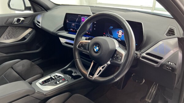 Used BMW 1 Series 2024 for sale - 75641036: Photo 11