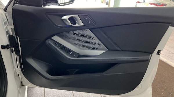 Used BMW 1 Series 2024 for sale - 75641036: Photo 32