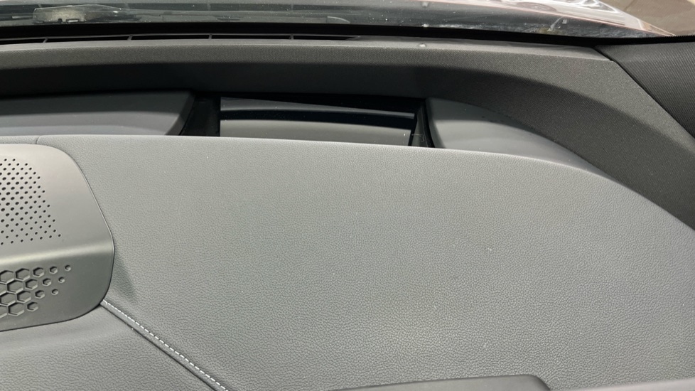 Used BMW iX 2022 for sale - 76556992: Photo 35