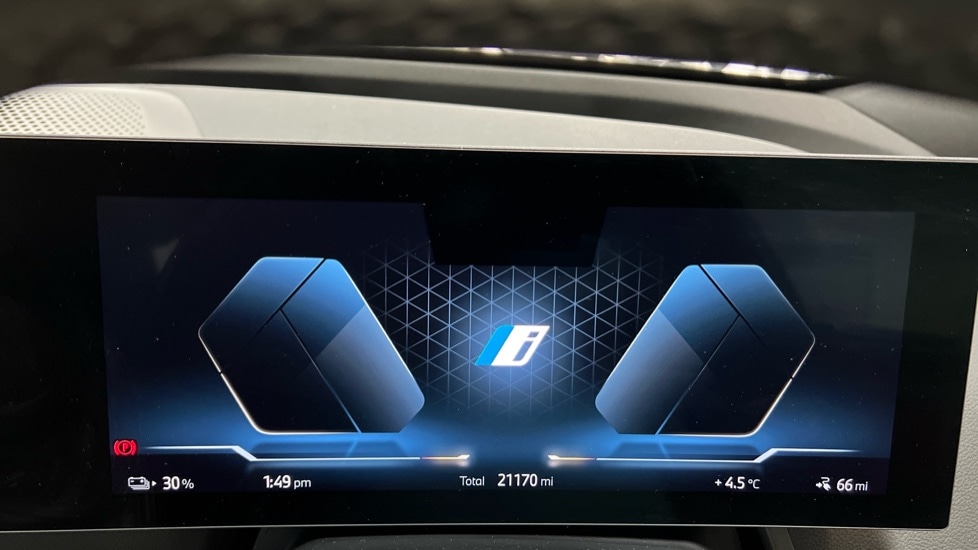 Used BMW iX 2022 for sale - 76556992: Photo 9