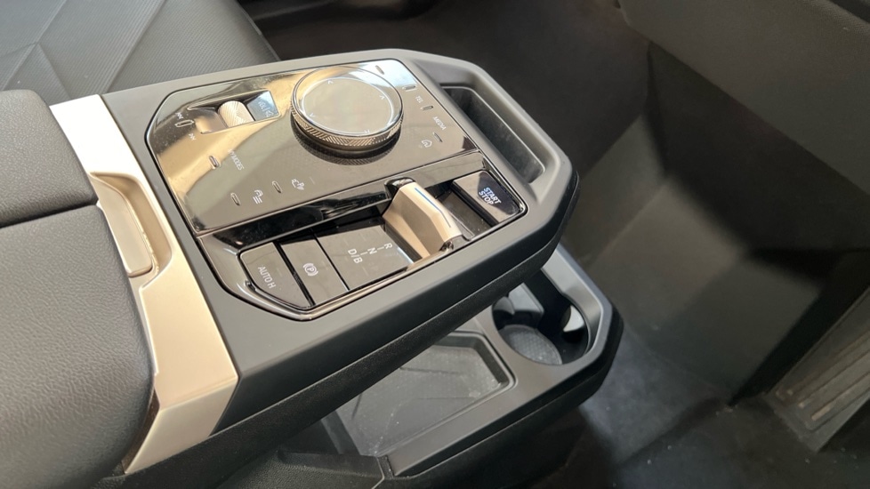 Used BMW iX 2022 for sale - 76350883: Photo 10