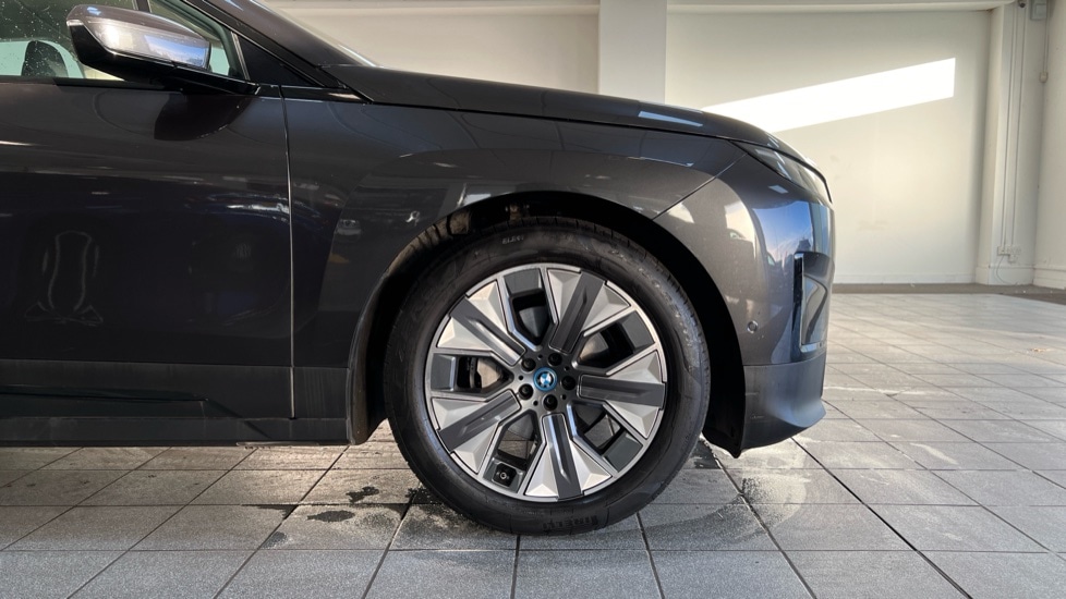 Used BMW iX 2022 for sale - 76350883: Photo 14