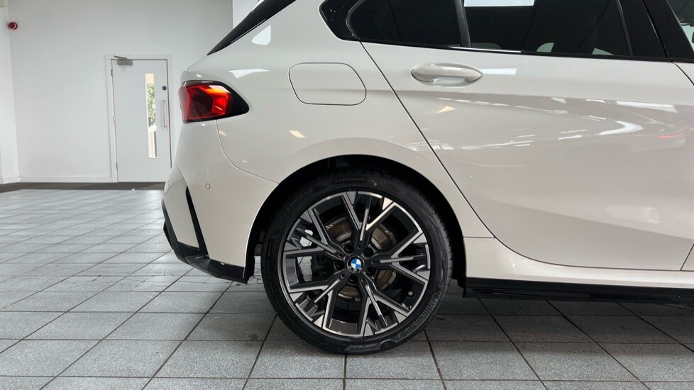 Used BMW 1 Series 2025 for sale - 75929957: Photo 27