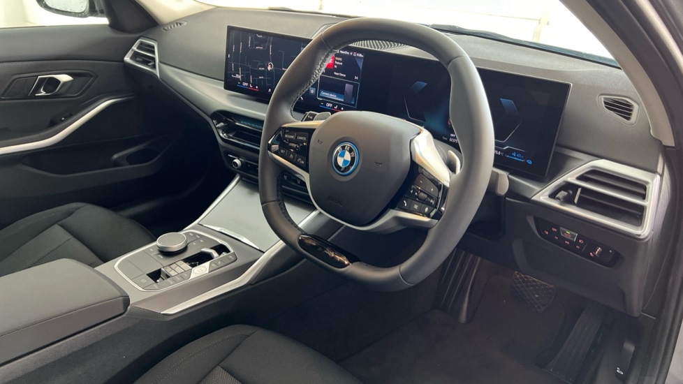 Used BMW 3 Series 2025 for sale - 76466225: Photo 6