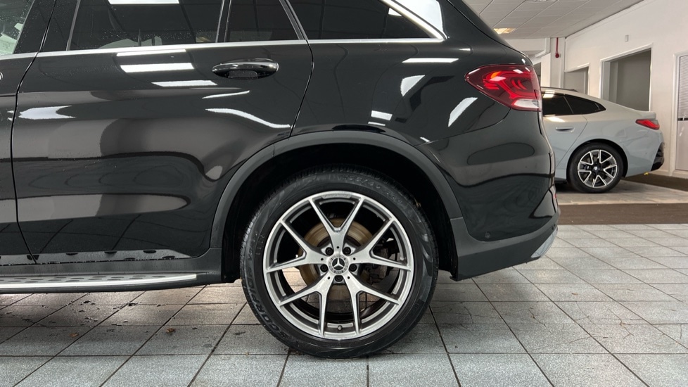 Used Mercedes-Benz GLC 2020 for sale - 76415244: Photo 18