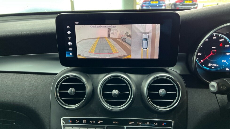 Used Mercedes-Benz GLC 2020 for sale - 76415244: Photo 24