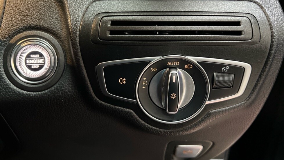 Used Mercedes-Benz GLC 2020 for sale - 76415244: Photo 36