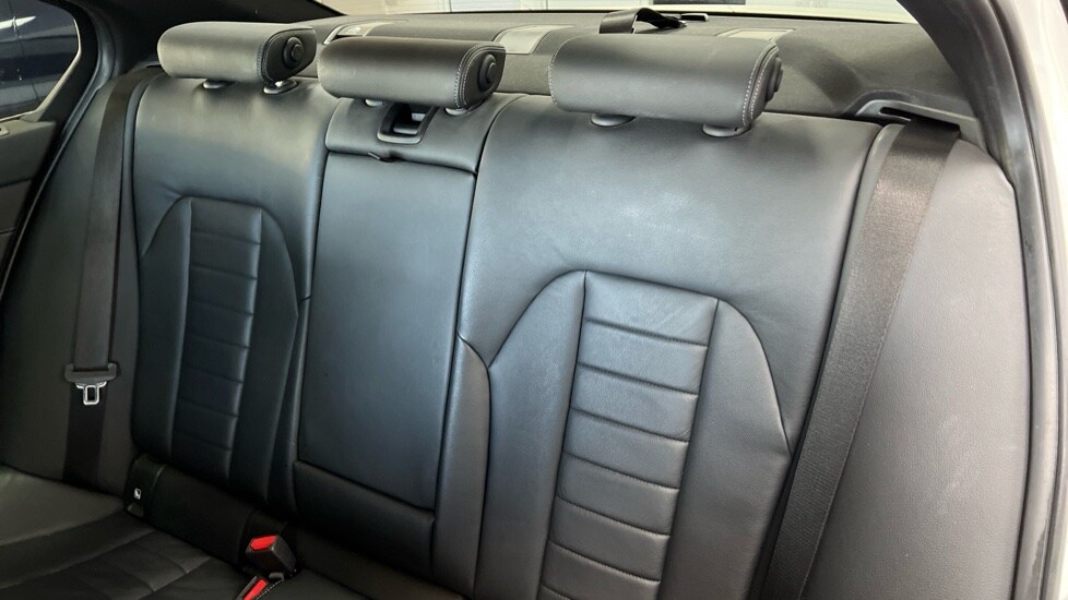 Used BMW 3 Series 2019 for sale - 76766236: Photo 12