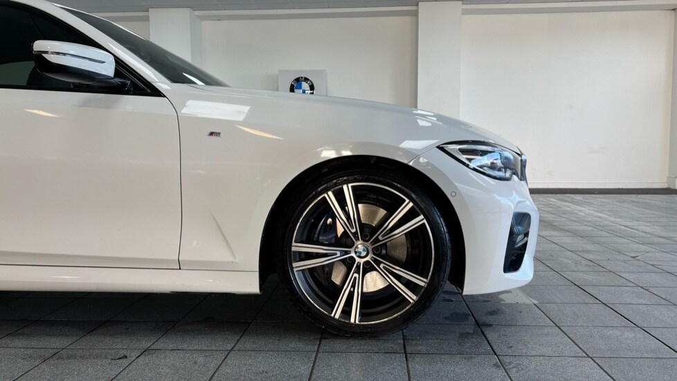 Used BMW 3 Series 2019 for sale - 76766236: Photo 14