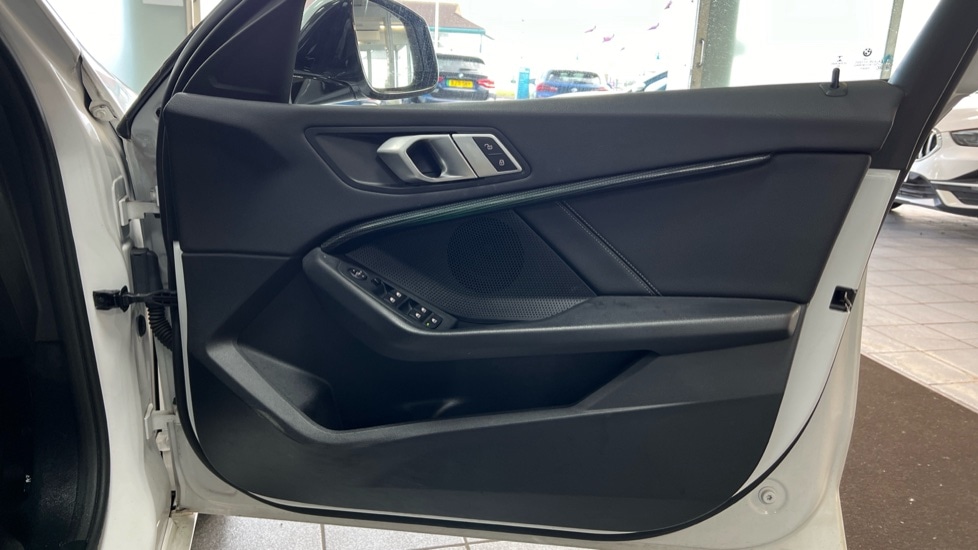 Used BMW 1 Series 2021 for sale - 76874470: Photo 29