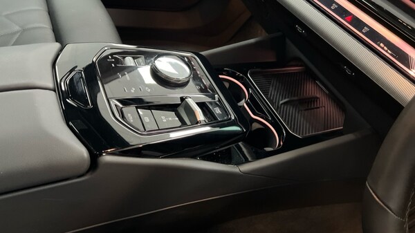 Used BMW i5 2025 for sale - 76302341: Photo 10