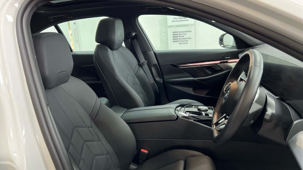 Used BMW i5 2025 for sale - 76302341: Photo 11