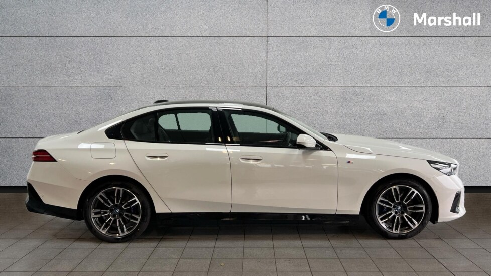 Used BMW i5 2025 for sale - 76302341: Photo 3