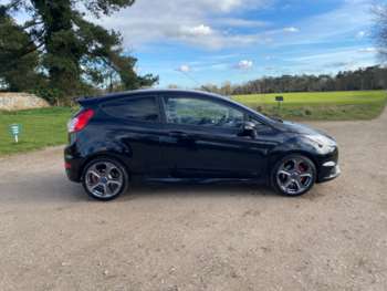 Used Ford Fiesta 2017 for sale - 74180871: Photo
