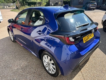 Used Toyota Yaris 2022 for sale - 75527890: Photo