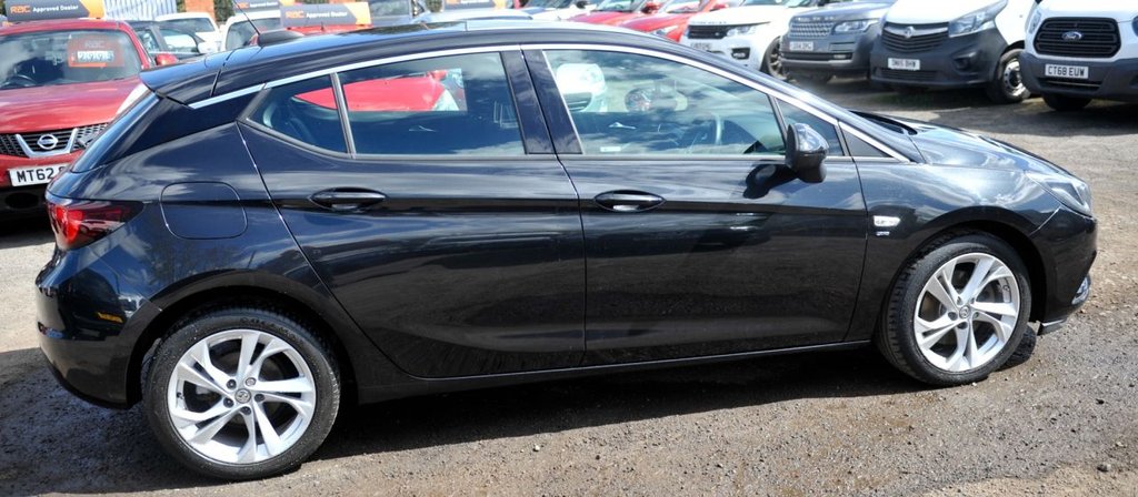 Used Vauxhall Astra 2016 for sale - 76909886: Photo 2