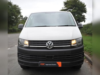 Used Volkswagen Transporter 2018 for sale - 75502976: Photo