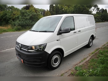 Used Volkswagen Transporter 2018 for sale - 75502976: Photo